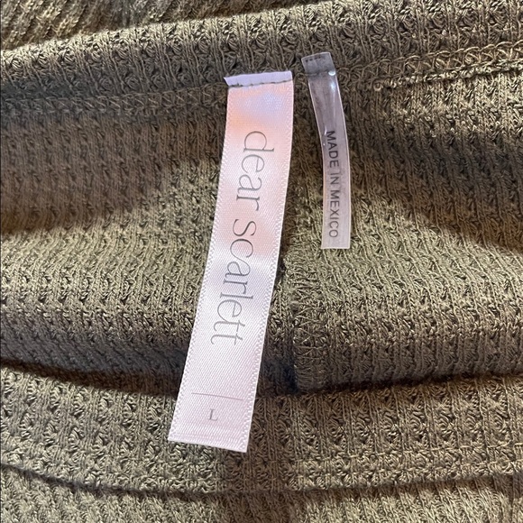 Dear Scarlett Olive Green Waffle Knit Shirt - Cozy and Comfy - Size L - Picture 3 of 5